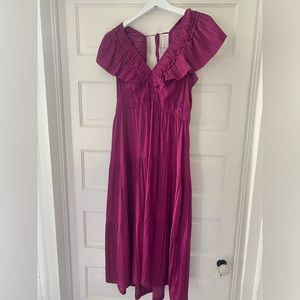 Anthropologie vneck ruffle midi dress. M